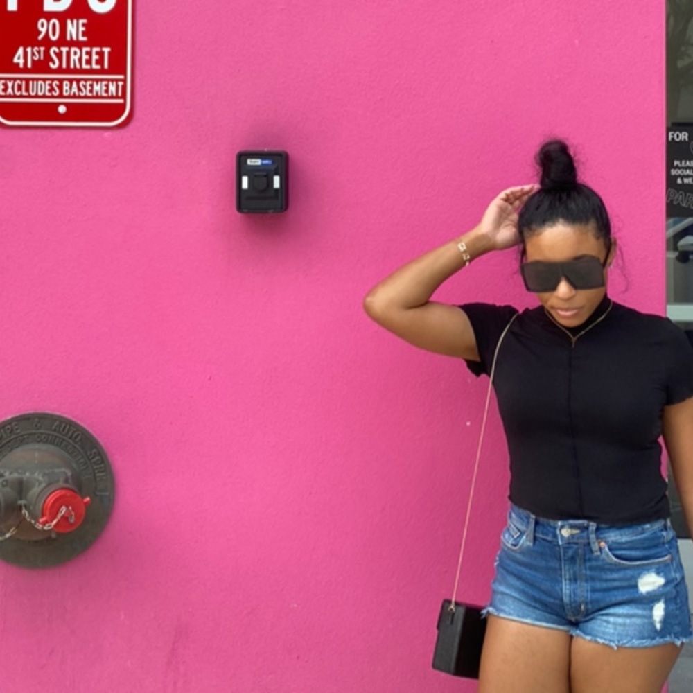 Meet your Posher, Loren